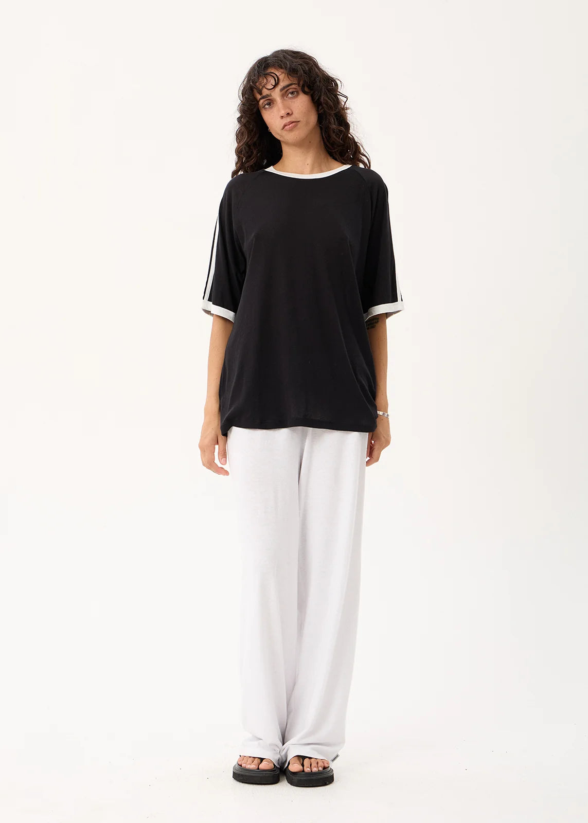 Smokeshow Oversized Raglan Tee - Black