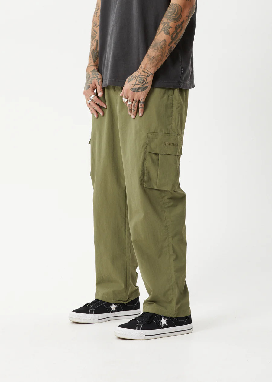 Badlands - Cargo Pant - Military