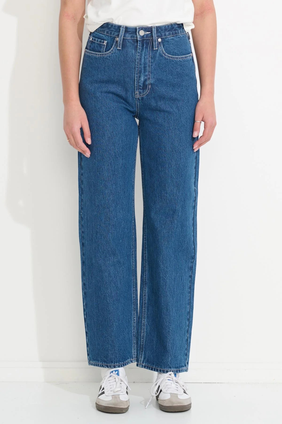 Misfit Makers Women's Straight Jean - Indigo