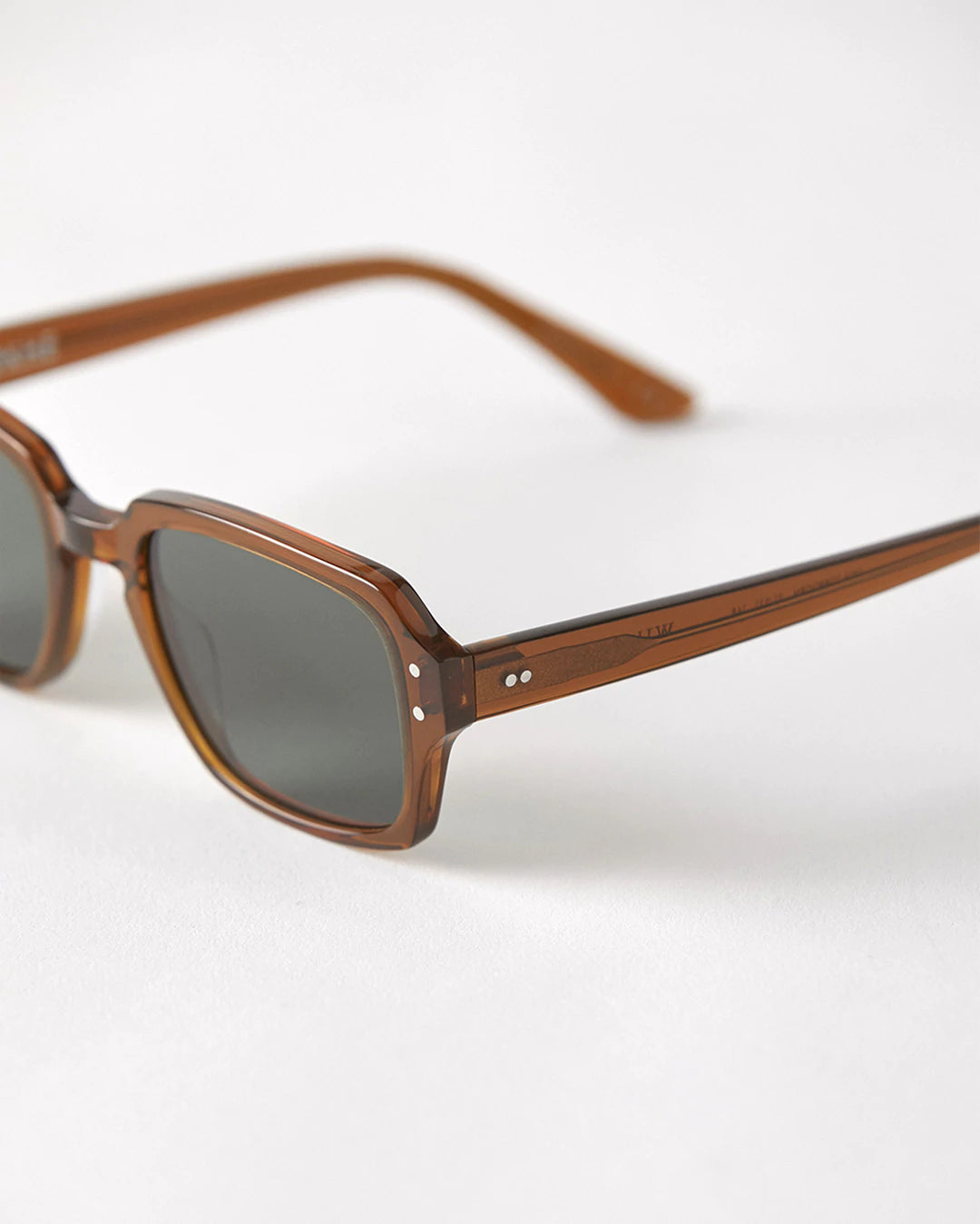 Wilson - Tobacco Polished / Green