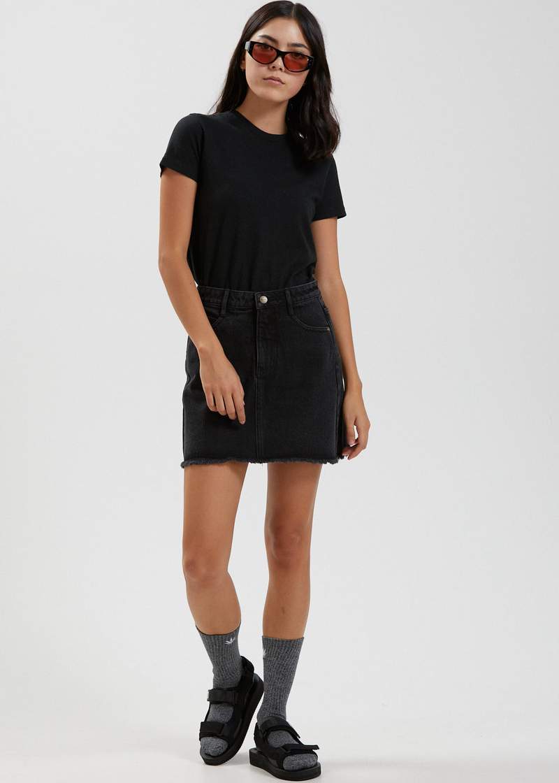 Hemp Basics - Standard Fit Tee - Black