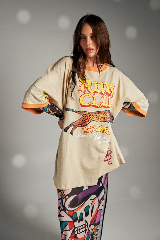 Run Club Tee - Sand