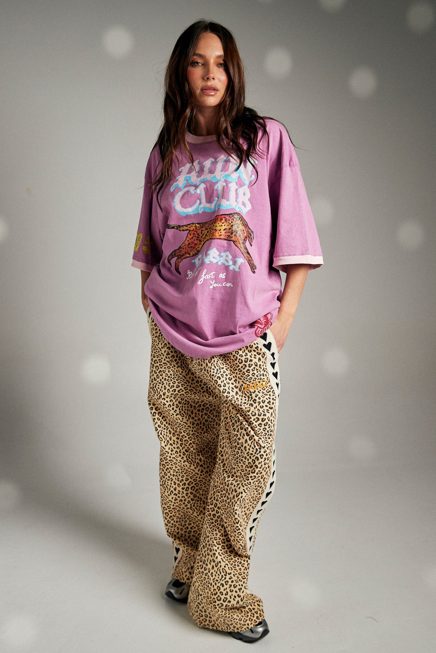 The Very Oversized Run Club Tee - Pink