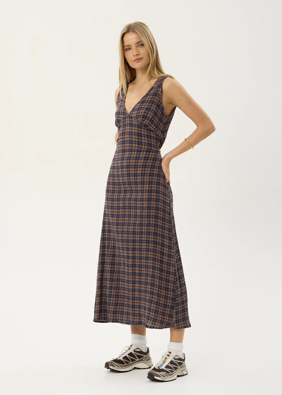 Tully - Seersucker Maxi Dress - Shev Indigo Check