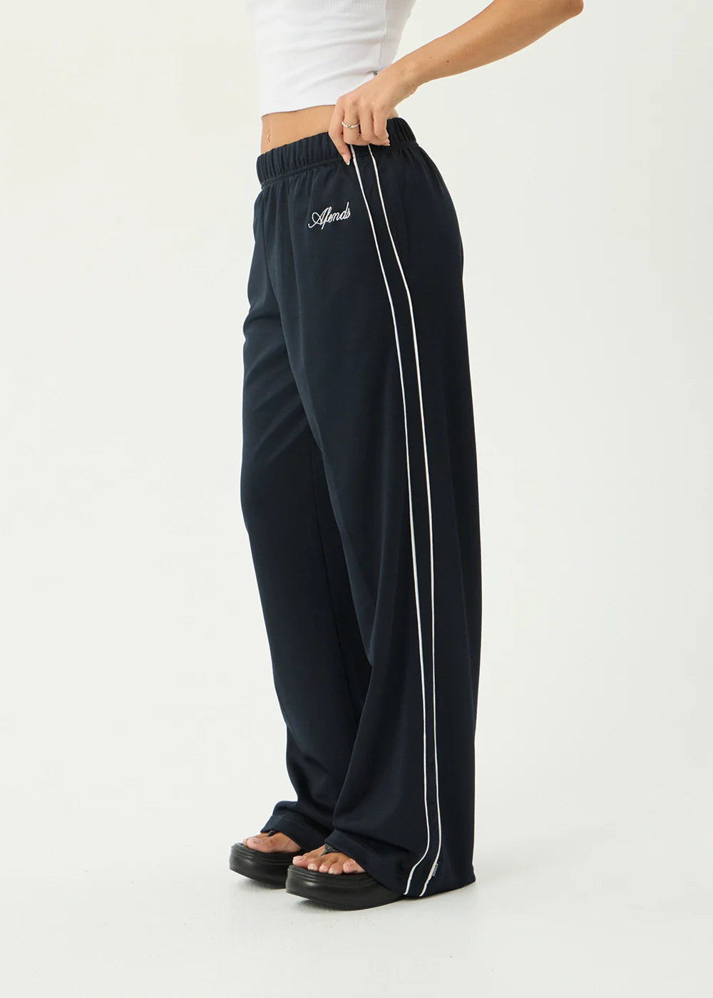 Avenue Track Pant - Avenue