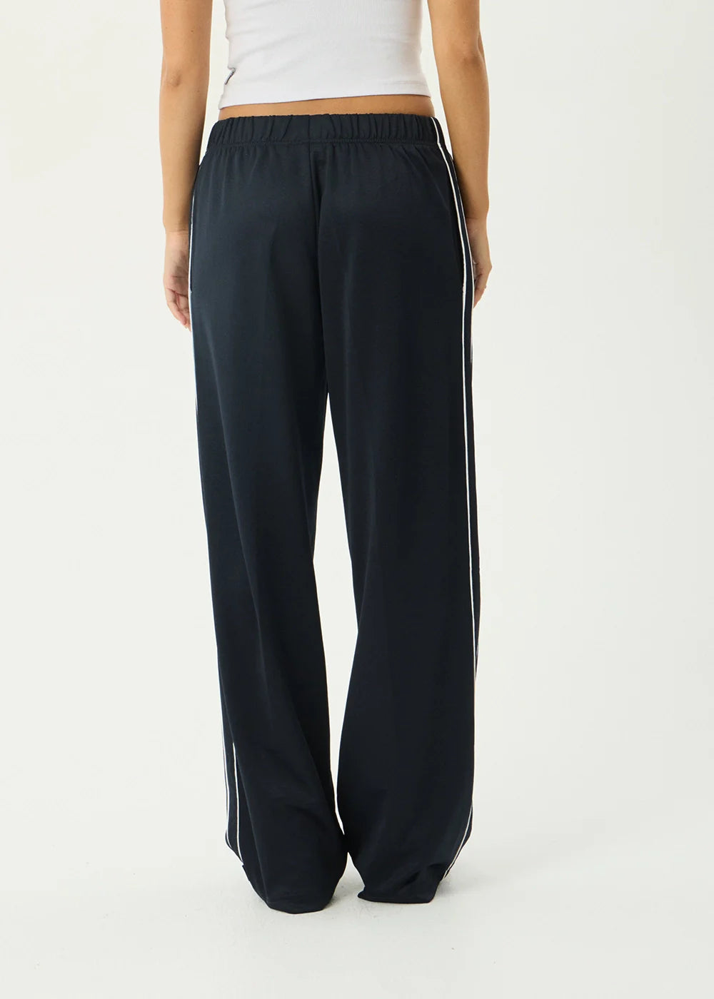 Avenue Track Pant - Avenue