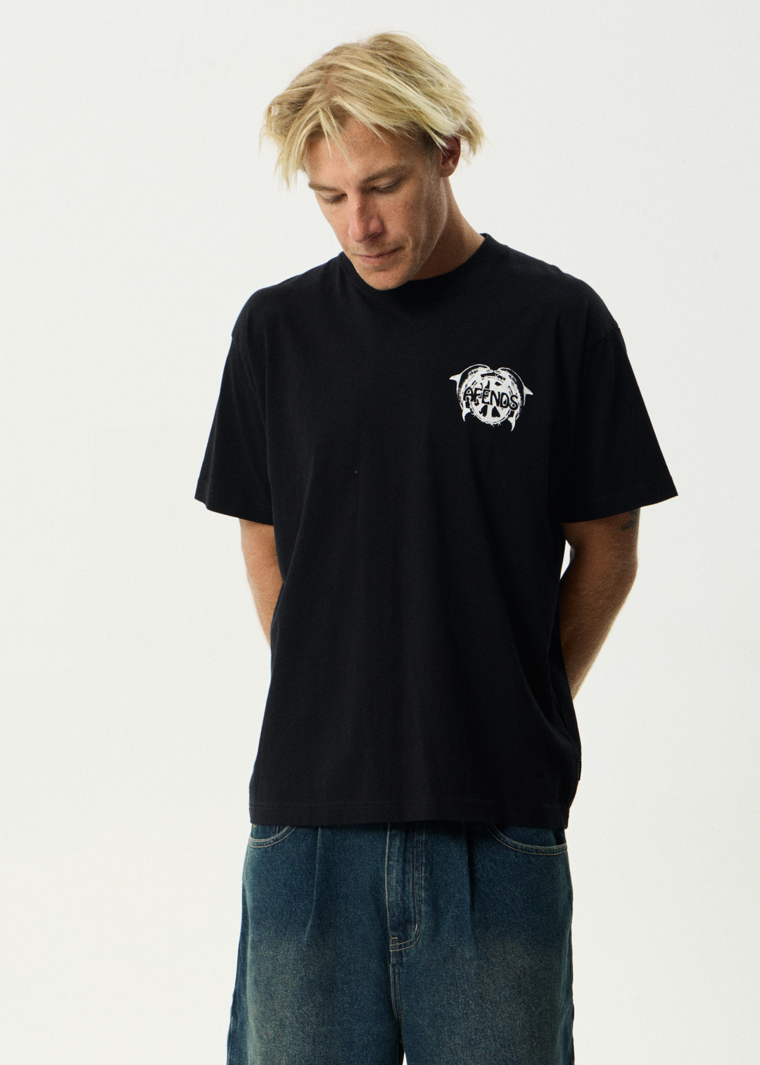 Dolfends - Boxy Tee - Black