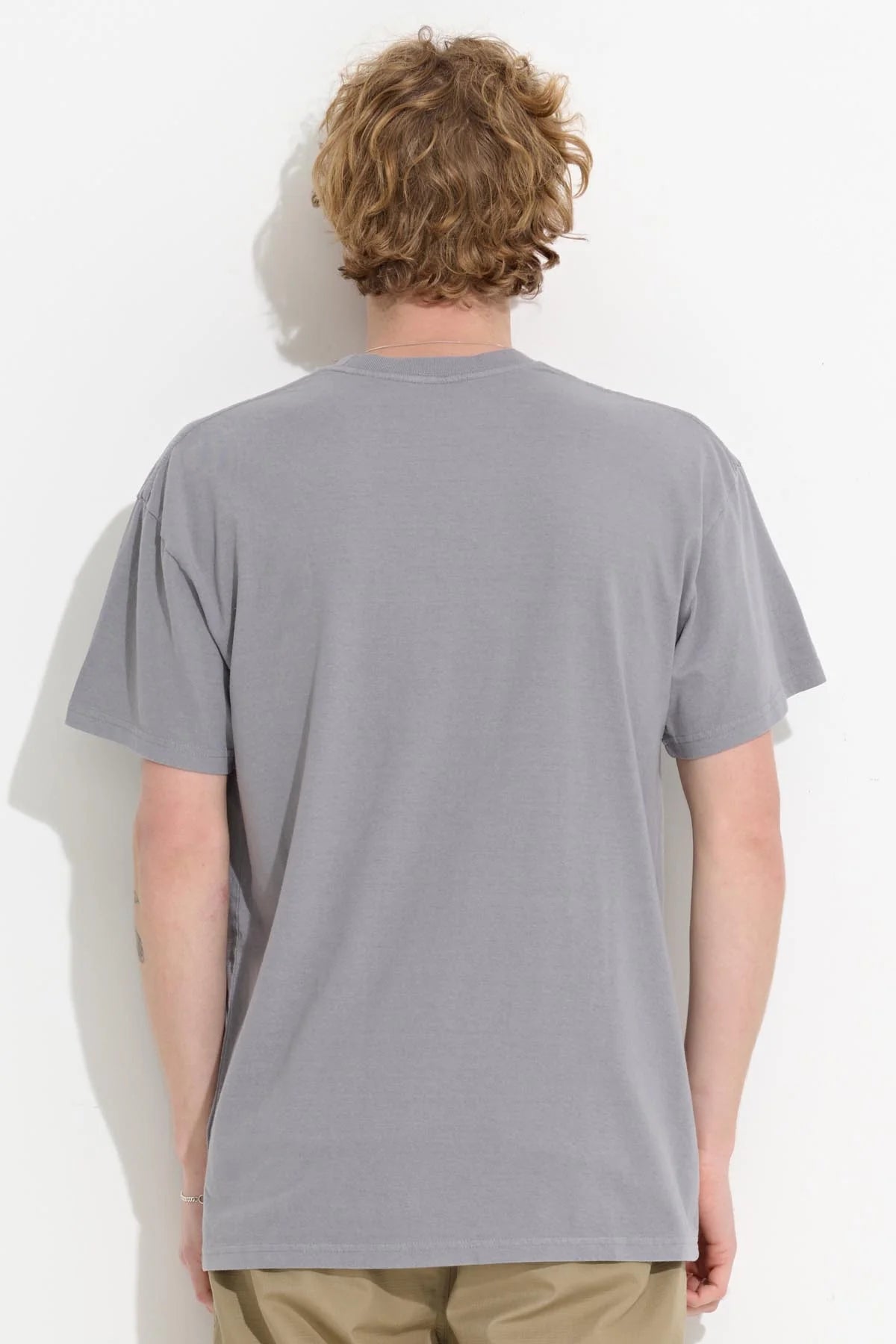Special Feel SS Tee - Pigment Grey