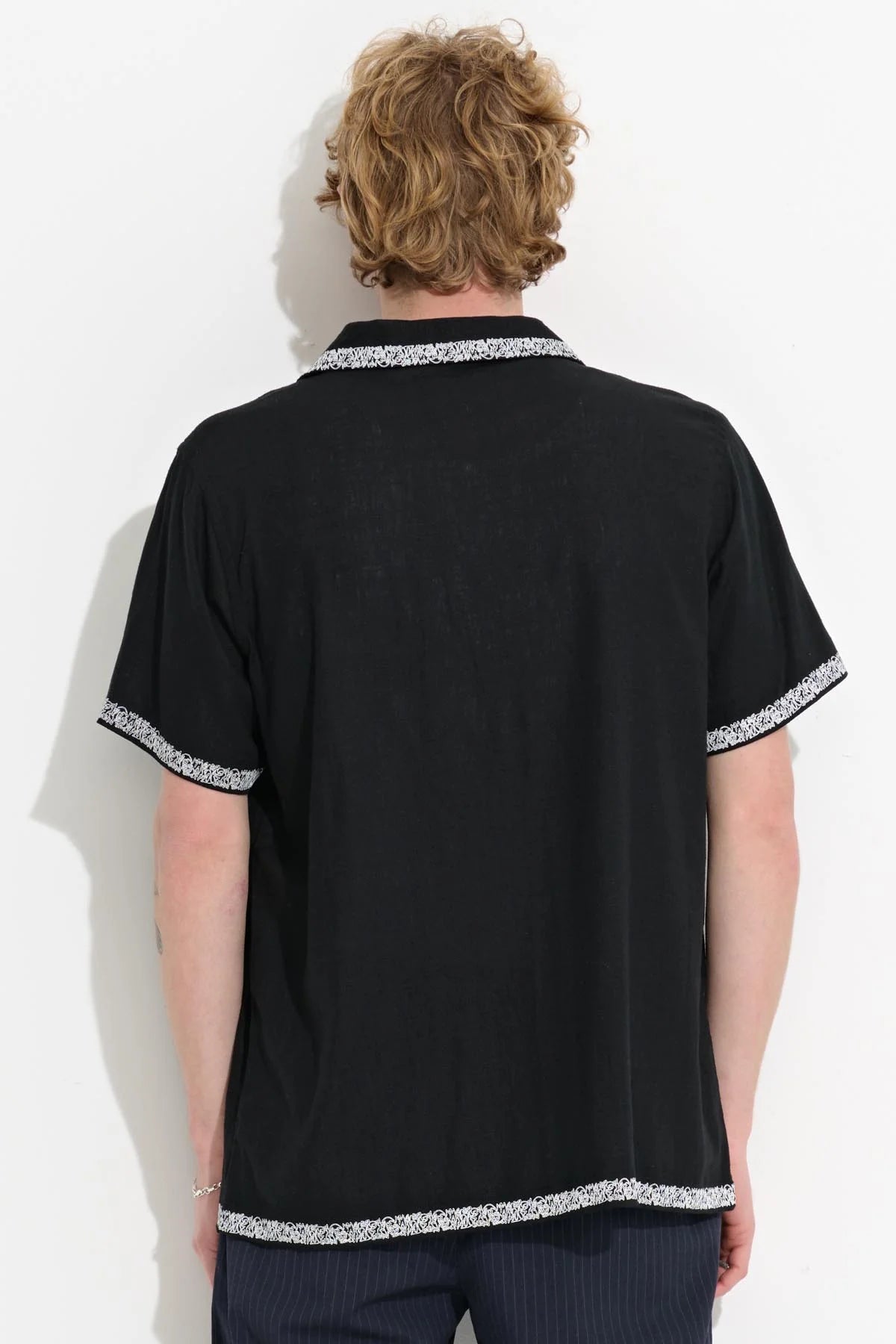 Pandaan Linen SS Shirt - Black