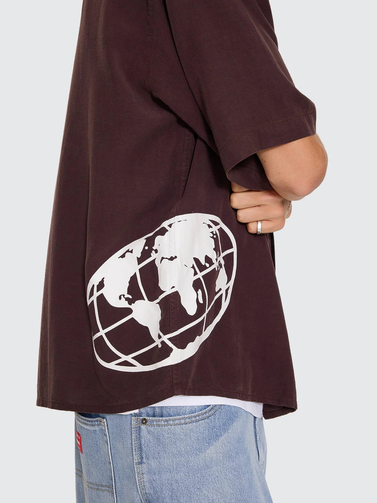 Hemisphere Box Crop Short Sleeve Shirt - Black Coffee