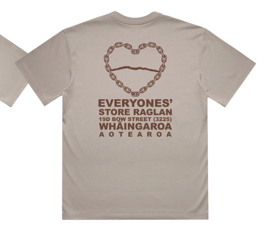 Karioi Tee - Box Fit - Mushroom