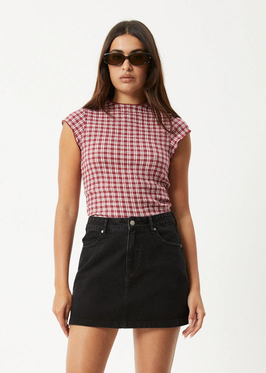 Base Seersucker Top - Burgundy Check