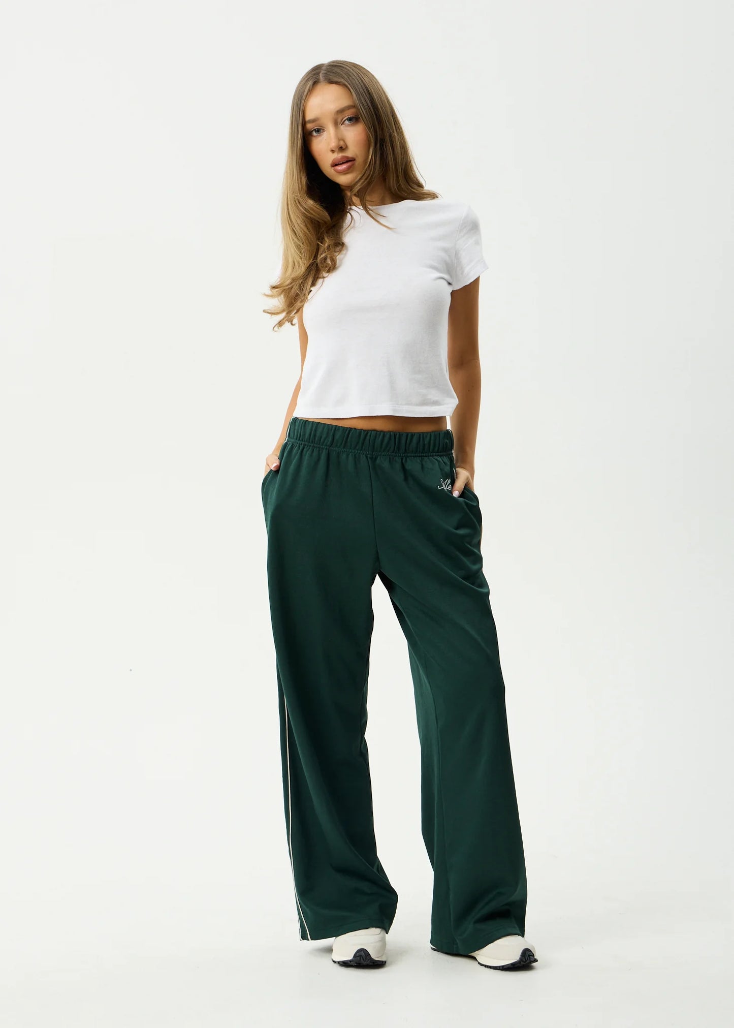 Avenue Track Pant - Pine