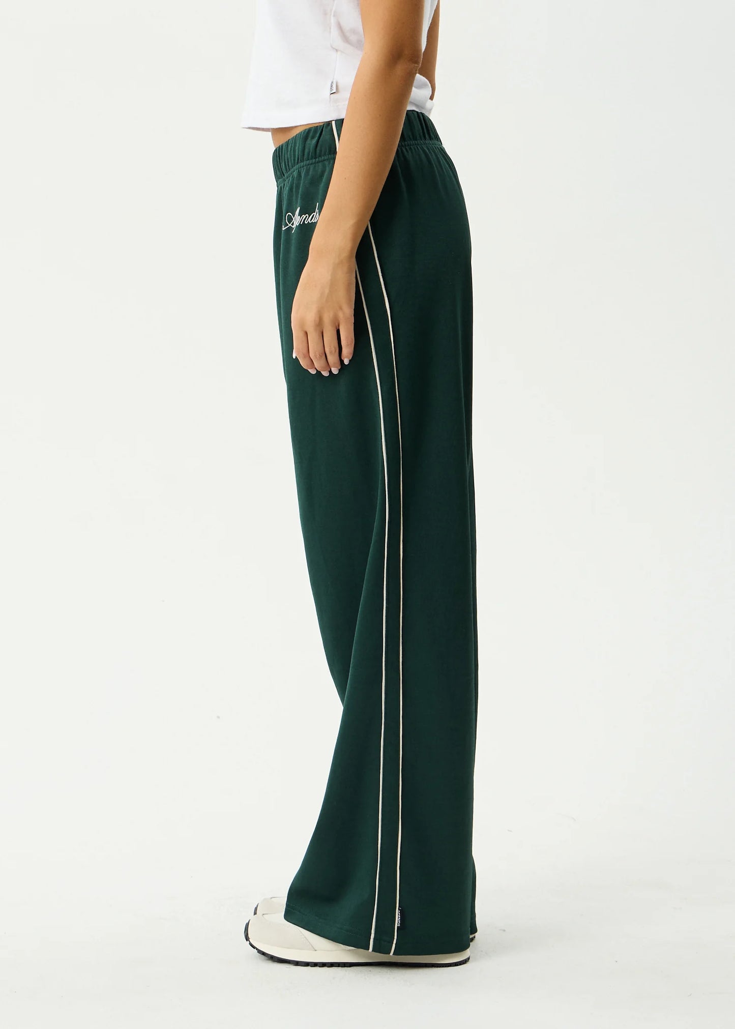 Avenue Track Pant - Pine
