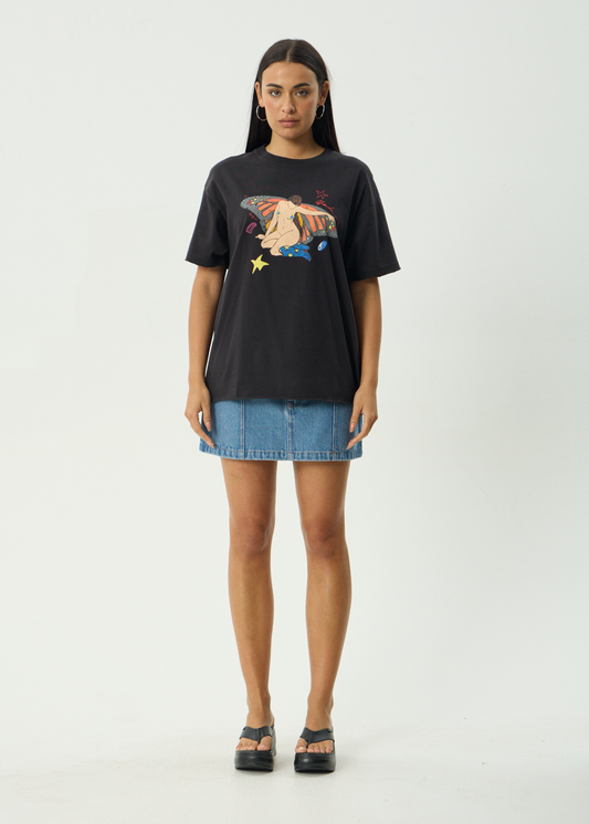Easty - Oversized Tee - Black